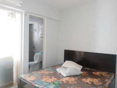 Bedroom Image of 1250 Sq.ft 3 BHK Builder Floor for rent in Signature Global City 37D 1, Sector 37D Gurgaon for Rs. 45000
