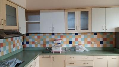 Kitchen Image of 1700 Sq.ft 4 BHK Duplex for rent in Rajesh Raj Sunflower, Borivali West Mumbai for Rs. 150000