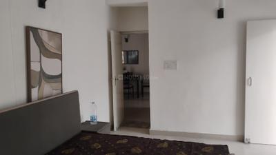 Bedroom Image of 1319 Sq.ft 3 BHK Apartment / Flat for rent in Supertech Livingston, Crossings Republik Ghaziabad for Rs. 20000