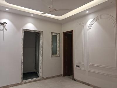 Bedroom Image of 1800 Sq.ft 3 BHK Builder Floor for sale in Mansarover Garden New Delhi for Rs. 39000000