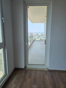 Balcony Image of 2590 Sq.ft 3 BHK Apartment / Flat for sale in Conscient Hines Elevate, Sector 59 Gurgaon for Rs. 63000000