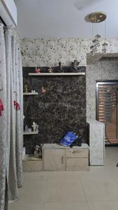 Hall Image of 880 Sq.ft 2 BHK Apartment / Flat for sale in Mahagun Mywoods Phase 2, Noida Extension Greater Noida for Rs. 6600000