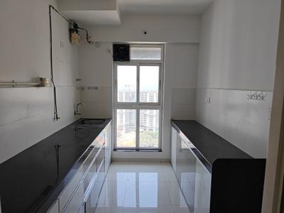 Kitchen Image of 800 Sq.ft 2 BHK Apartment / Flat for rent in Godrej Emerald, Thane West Thane for Rs. 28000