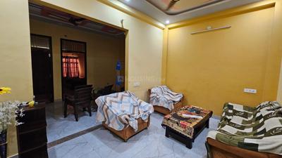 Living Room Image of 1400 Sq.ft 2 BHK Builder Floor for rent in Gomti Nagar Lucknow for Rs. 23000