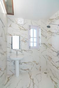 Bathroom Image of 2001 Sq.ft 3 BHK Builder Floor for sale in Ardent Vasudhara Homes, Bajoral Khurd Solan for Rs. 10000000