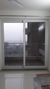Hall Image of 1075 Sq.ft 2 BHK Apartment / Flat for rent in BPTP Discovery Park, Sector 80 Faridabad for Rs. 29500