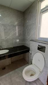 Bathroom Image of 1400 Sq.ft 2 BHK Apartment / Flat for rent in Rishita Mulberry, Sushant Golf City Lucknow for Rs. 25000