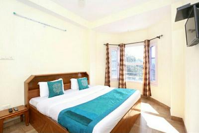 Bedroom Image of 550 Sq.ft 1 BHK Apartment / Flat for rent in Dudhli Shimla for Rs. 13000