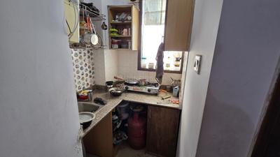 Kitchen Image of 400 Sq.ft 1 RK Builder Floor for rent in Vipul World, Sector 48 Gurgaon for Rs. 20000