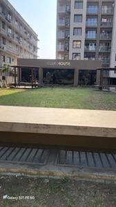 Image of 1189 Sq.ft 2 BHK Apartment / Flat for rent in Adajan, Surat for Rs. 18000