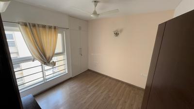 Bedroom Image of 1350 Sq.ft 3 BHK Apartment / Flat for sale in ABA Cleo County, Sector 121 Noida for Rs. 25500000