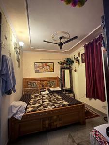 Bedroom Image of 5974 Sq.ft 8 BHK Independent House for sale in Shakarpur Khas New Delhi for Rs. 13500000