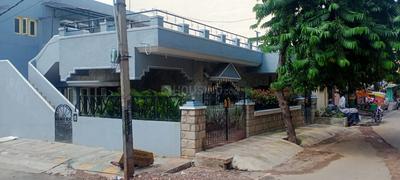 5 BHK Independent House