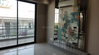 Bedroom Image of 4300 Sq.ft 4.5 BHK Builder Floor for sale in Greenwood City Floors, Sector 45 Gurgaon for Rs. 65000000