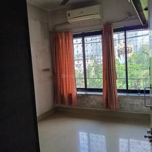 Bedroom Image of 650 Sq.ft 2 BHK Apartment / Flat for rent in Borivali West Mumbai for Rs. 46000