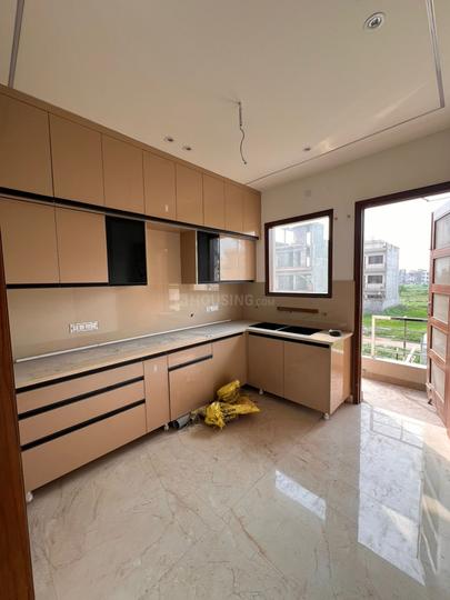 Gmada Aerocity Kitchen 1