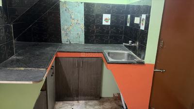 Kitchen Image of 750 Sq.ft 2 BHK Independent House for rent in Thiruvanmiyur Chennai for Rs. 25000