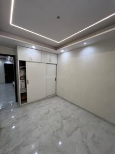 Bedroom Image of 720 Sq.ft 3 BHK Builder Floor for sale in Shalimar Bagh New Delhi for Rs. 16500000