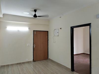 Living Room Image of 990 Sq.ft 2.5 BHK Apartment / Flat for sale in Terrace Homes, Noida Extension Greater Noida for Rs. 7542100