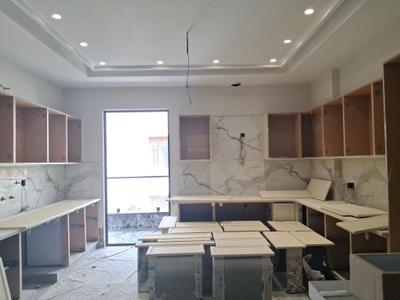 Kitchen Image of 2700 Sq.ft 4 BHK Builder Floor for sale in Paschim Vihar New Delhi for Rs. 60000000