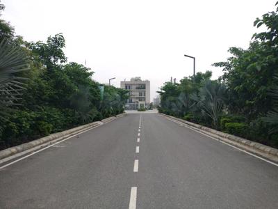 Image of 1134 Sq.ft Residential Plot / Land for sale in Amolik Aster Woods, Sector 98, Faridabad for Rs. 20790000