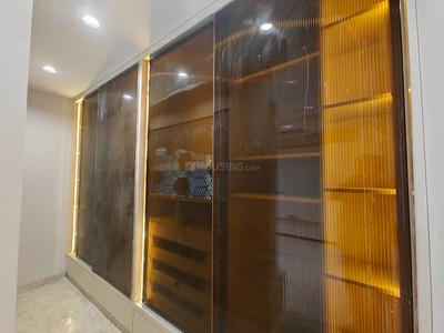 Bedroom Image of 2304 Sq.ft 4 BHK Builder Floor for sale in Model Town New Delhi for Rs. 55000000