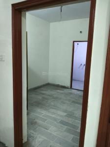 Bedroom Image of 1000 Sq.ft 2 BHK Builder Floor for rent in Haibowal Kalan Ludhiana for Rs. 10000