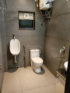 Bathroom Image of 3600 Sq.ft 4 BHK Apartment / Flat for sale in Beliaghata Kolkata for Rs. 49900000