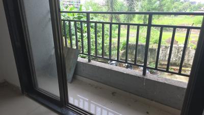 Balcony Image of 580 Sq.ft 1 BHK Apartment / Flat for sale in GK Krishna Pride, Kalyan West Kalyan for Rs. 3900000