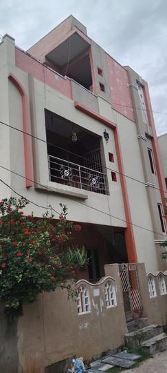 Individual house of 2floors for sale at chinamusidiwada pendurthi Main Image 1