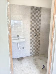 Bathroom Image of 726 Sq.ft 3 BHK Apartment / Flat for sale in Rajwada Global City Phase 1 Block 10 11 12, Kamalgazi Kolkata for Rs. 5000000