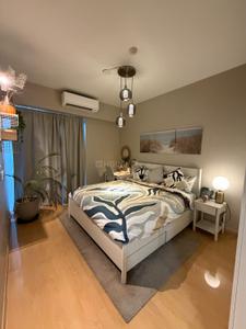 Bedroom Image of 2300 Sq.ft 3.5 BHK Apartment / Flat for rent in DLF One Midtown, Karampura New Delhi for Rs. 95000