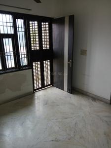 Bedroom Image of 650 Sq.ft 2 BHK Builder Floor for rent in Sector 11 Rohini New Delhi for Rs. 23000