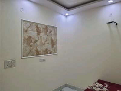 Bedroom Image of 810 Sq.ft 3 BHK Apartment / Flat for sale in Dwarka Mor New Delhi for Rs. 6000001