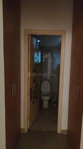 Bathroom Image of 1463 Sq.ft 3 BHK Apartment / Flat for rent in Oxford Square, Noida Extension Greater Noida for Rs. 18000