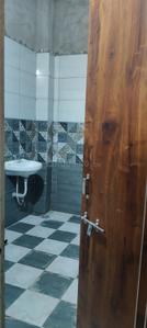Bathroom Image of 150 Sq.ft 1 BHK Independent House for rent in Kudi Bhagtasni Housing Board Jodhpur for Rs. 5000