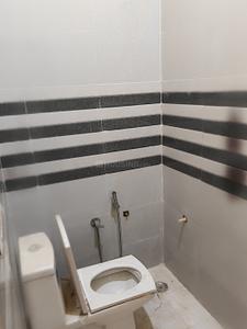 Bathroom Image of 810 Sq.ft 2 BHK Builder Floor for rent in Veerbhadra Rishikesh for Rs. 15000