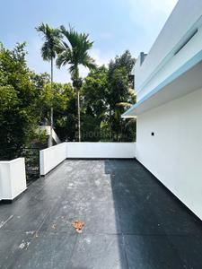 Balcony Image of 2000 Sq.ft 4 BHK Independent House for sale in Aluva Kochi for Rs. 9500000