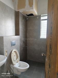 Bathroom Image of 1268 Sq.ft 3 BHK Apartment / Flat for rent in South Dum Dum Kolkata for Rs. 30000