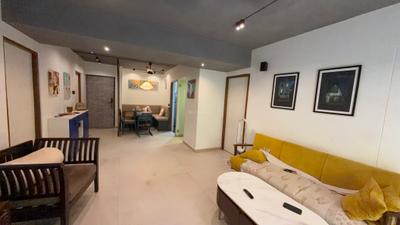 Living Room Image of 1050 Sq.ft 3 BHK Apartment / Flat for sale in Santacruz West Mumbai for Rs. 60000000