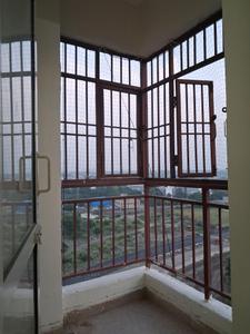 Bedroom Two Image of 960 Sq.ft 2 BHK Apartment / Flat for rent in Jaypee Kosmos, Sector 134 Noida for Rs. 32000