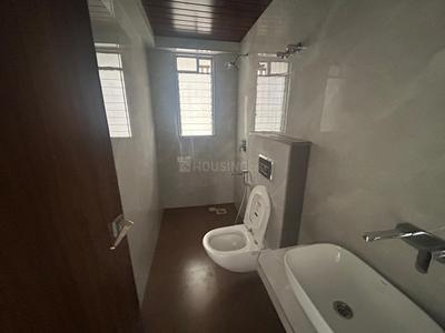 Bathroom Image of 2200 Sq.ft 3 BHK Apartment / Flat for rent in Kopar Khairane Navi Mumbai for Rs. 95000