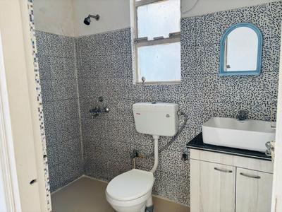 Image of 950 Sq.ft 2 BHK Apartment / Flat for sale in Breez Global Heights, Sector 33, Sohna for Rs. 5350000