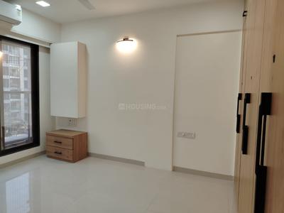 Bedroom Image of 1050 Sq.ft 2 BHK Apartment / Flat for rent in Vile Parle East Mumbai for Rs. 75000
