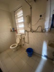 Image of 960 Sq.ft 2 BHK Apartment / Flat for sale in Khar West, Mumbai for Rs. 35000000