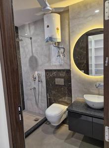 Bathroom Image of 1800 Sq.ft 2 BHK Builder Floor for rent in Sarabha Nagar Ludhiana for Rs. 27000