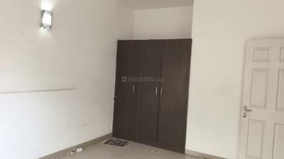 Bedroom Image of 1742 Sq.ft 3 BHK Villa for rent in Paramount Golfforeste Villas, Surajpur Greater Noida for Rs. 22000