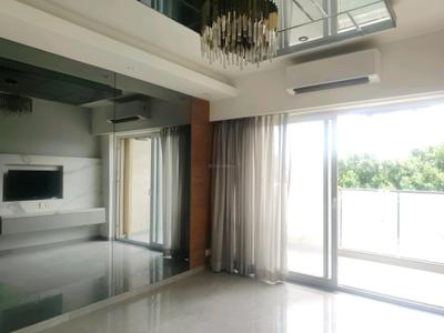 Living Room Image of 1530 Sq.ft 3 BHK Apartment / Flat for sale in Tulip Yellow, Sector 69 Gurgaon for Rs. 23500000