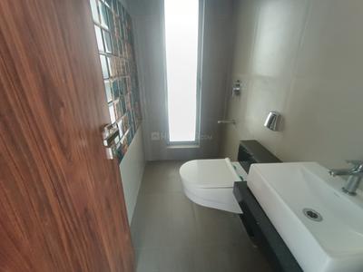 Bathroom Image of 520 Sq.ft 1 BHK Apartment / Flat for sale in Rajesh White City, Kandivali East Mumbai for Rs. 13000000