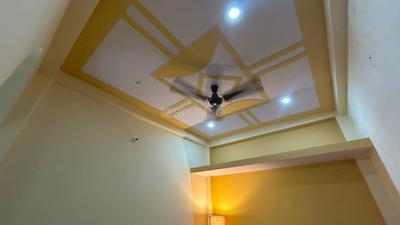 Hall Image of 225 Sq.ft 1 RK Apartment / Flat for sale in Mayur Vihar New Delhi for Rs. 2400000